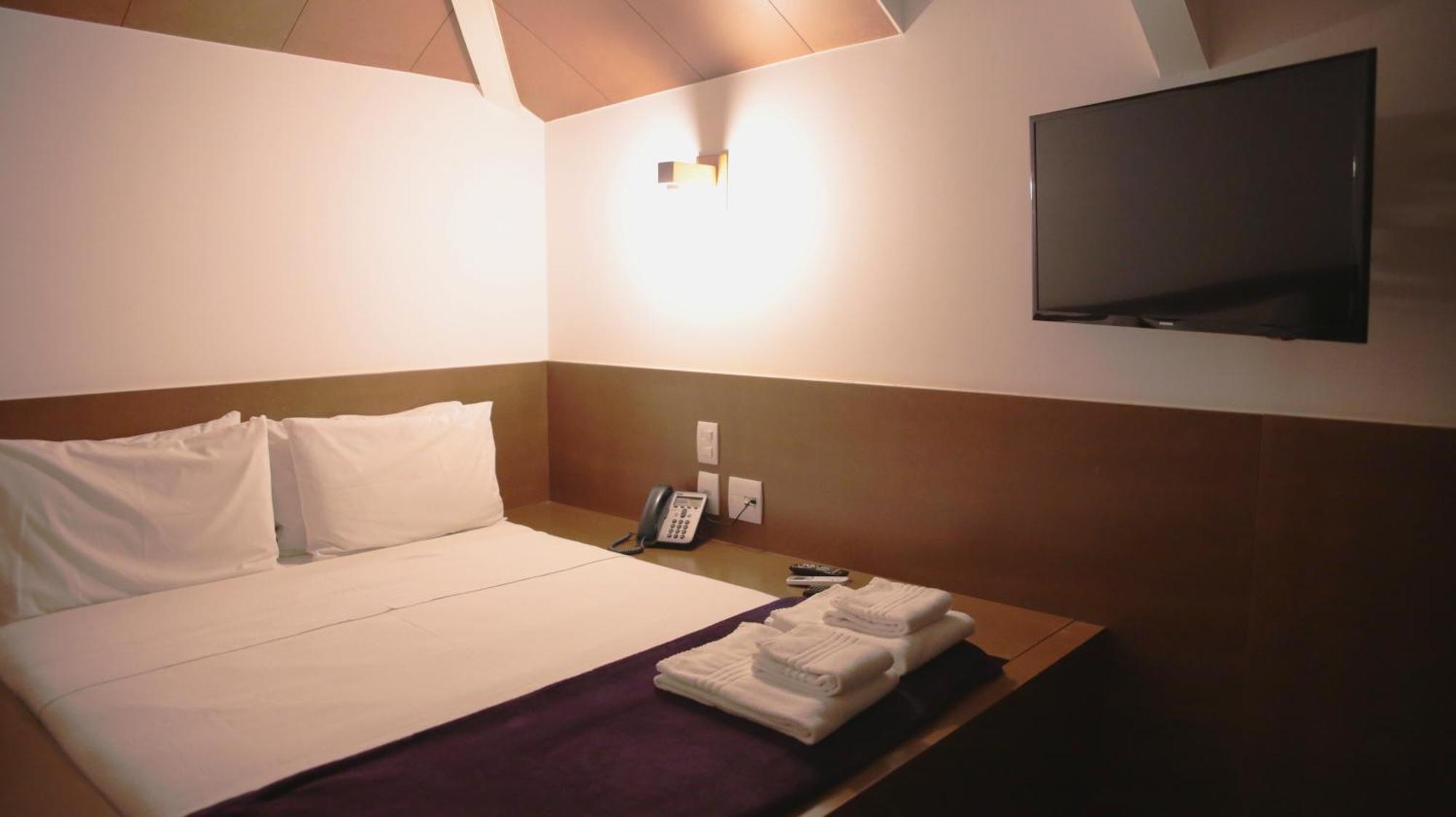 25 Hostal Río de Janeiro